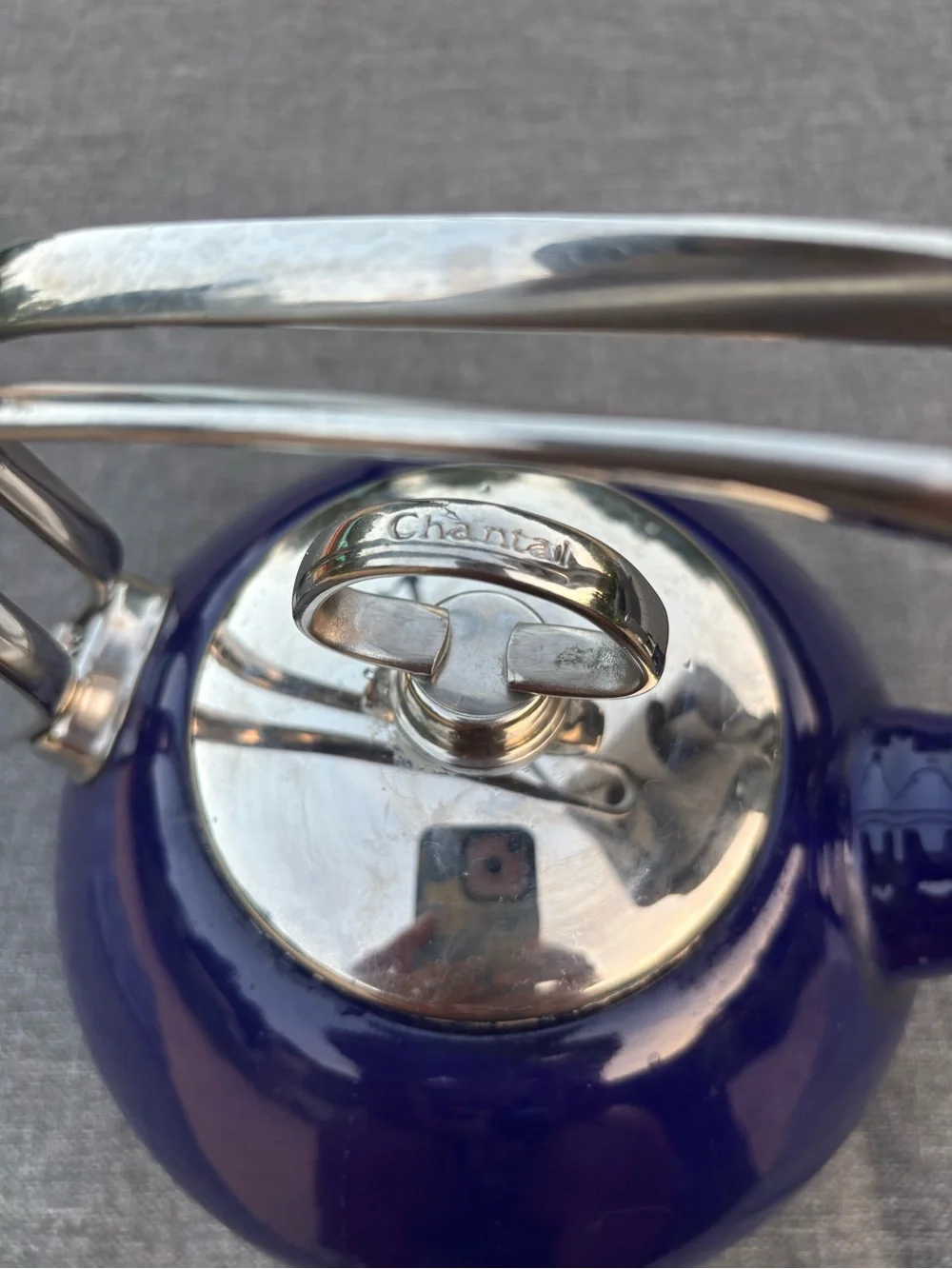 Chantal 1.8 Quart Whistling Tea Kettle